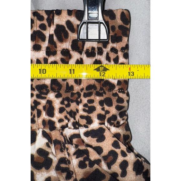 NEW IN Leapord Print Activewear Shorts in‎ Mocha size Small NEW - Picture 4 of 9